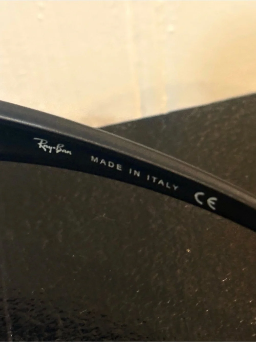 Vintage RAY BAN RB 4039 601/71 Acetate Sport Wrap Sunglasses Italy poor